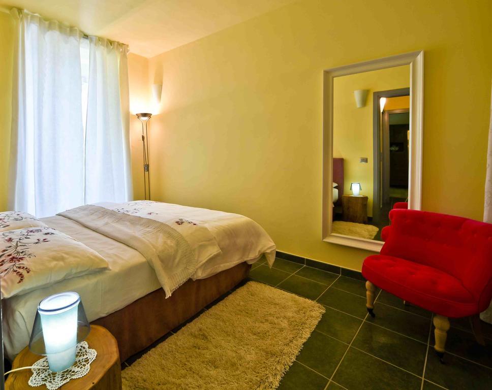 Casa Nalin Apartment La Morra Phòng bức ảnh